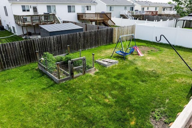 1028 39 Avenue W, West Fargo, ND 58078