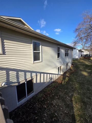 1709 Hampstead Drive, Muskegon, MI 49445