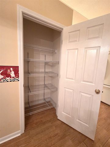 1709 Hampstead Drive, Muskegon, MI 49445