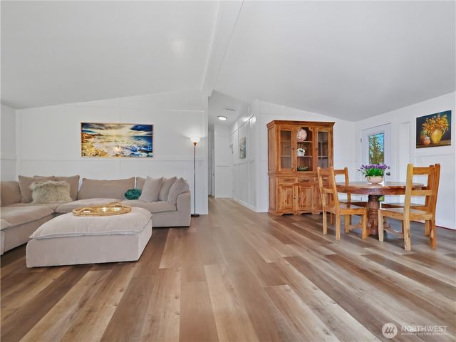 33 Whalers Drive, Aberdeen, WA 98520