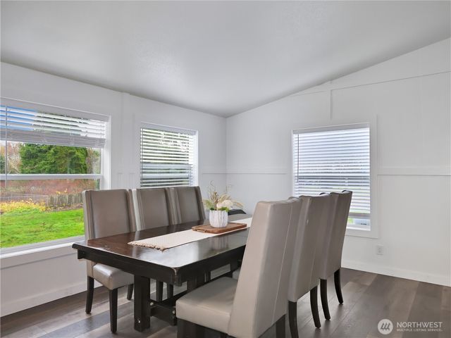 33 Whalers Drive, Aberdeen, WA 98520