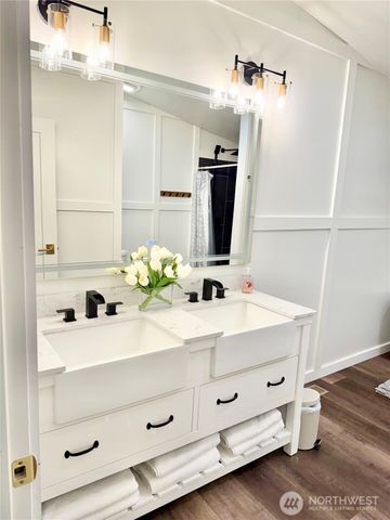 33 Whalers Drive, Aberdeen, WA 98520