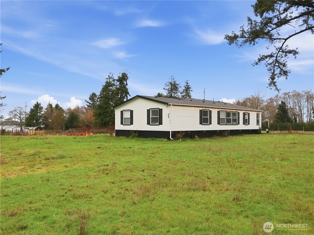 33 Whalers Drive, Aberdeen, WA 98520