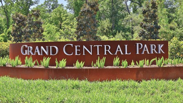 264 Navasota Narrows Court, Conroe, TX 77304