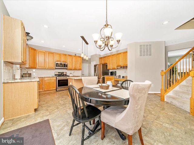 2809 DECATUR DR, Adamstown, MD 21710