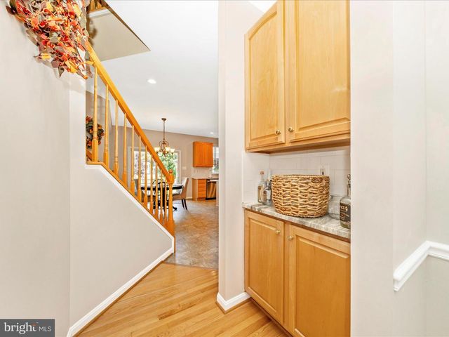 2809 DECATUR DR, Adamstown, MD 21710