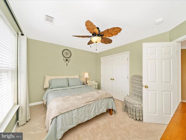 2809 DECATUR DR, Adamstown, MD 21710