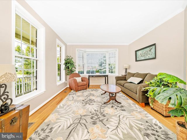 2809 DECATUR DR, Adamstown, MD 21710