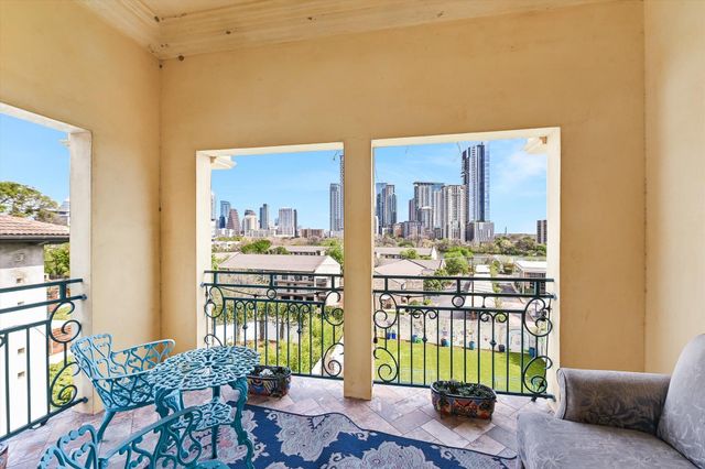 504 Sunny LN, Austin, TX 78704