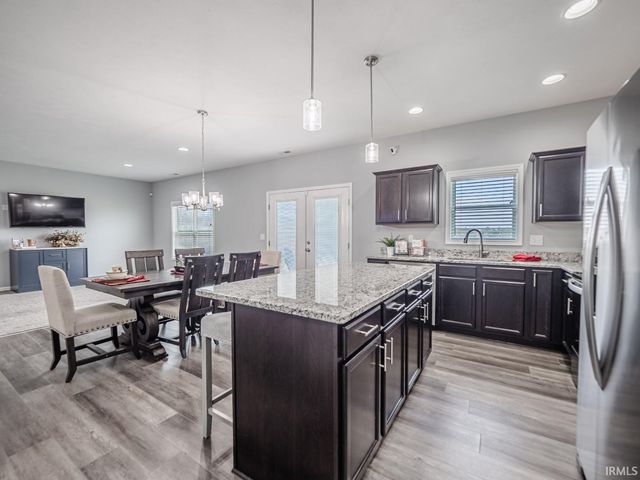 589 S Cathy Drive, Princeton, IN 47670