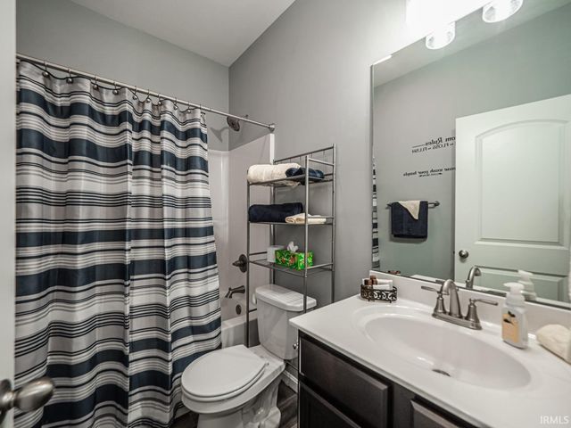 589 S Cathy Drive, Princeton, IN 47670