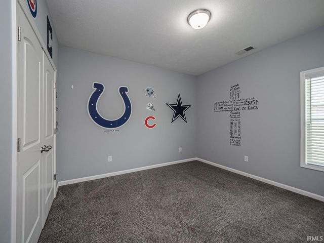 589 S Cathy Drive, Princeton, IN 47670