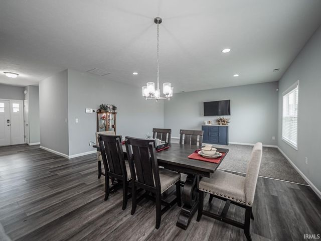 589 S Cathy Drive, Princeton, IN 47670