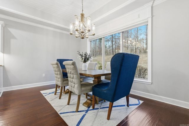 2000 Boulder Cir, Little Rock, AR 72210