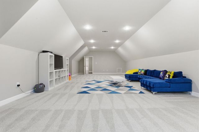 2000 Boulder Cir, Little Rock, AR 72210