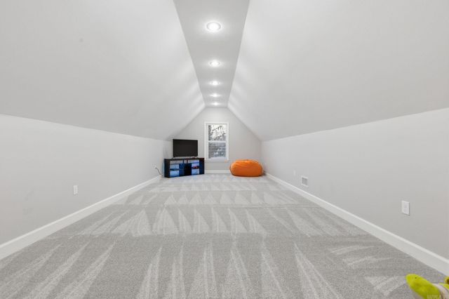 2000 Boulder Cir, Little Rock, AR 72210