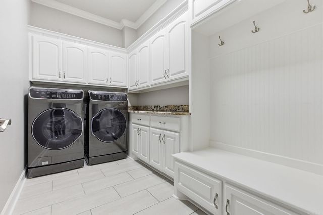 2000 Boulder Cir, Little Rock, AR 72210