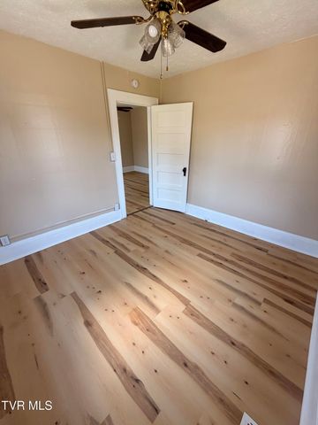 132 Gravely Road, Kingsport, TN 37665