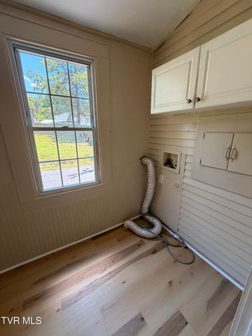 132 Gravely Road, Kingsport, TN 37665