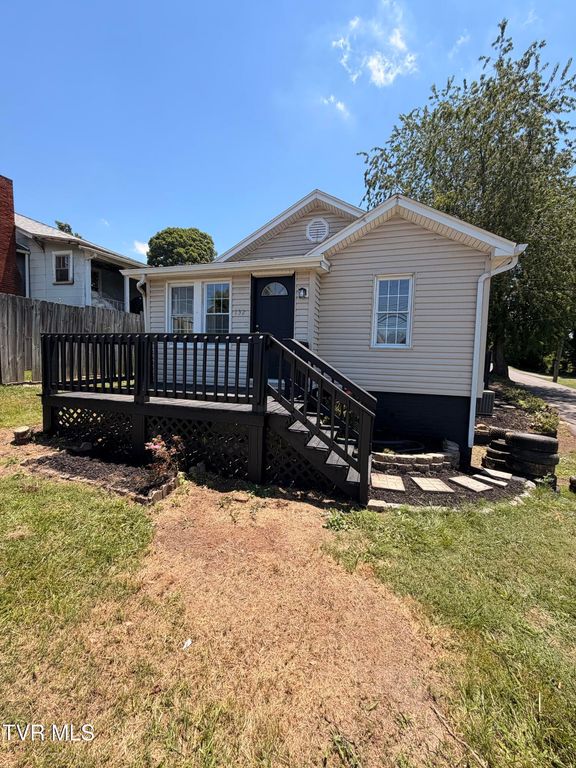 132 Gravely Road, Kingsport, TN 37665