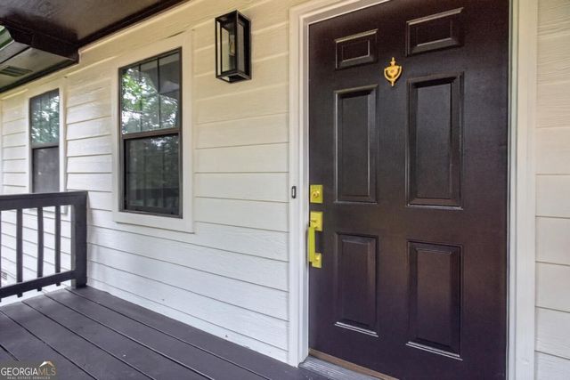 711 Mary Erna Drive, Fairburn, GA 30213