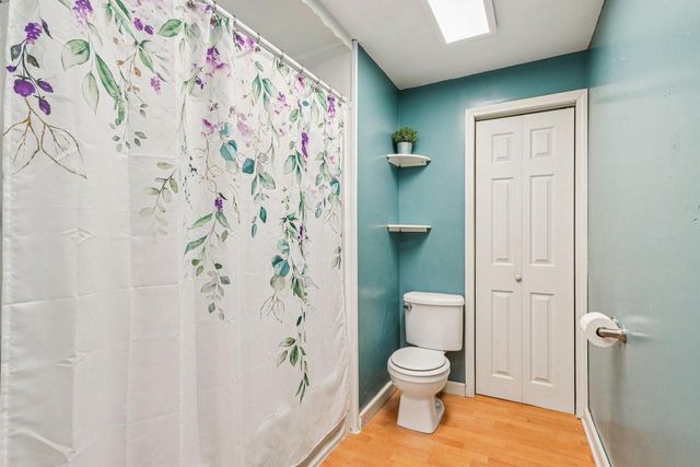 2557 Gordon PLACE, Milwaukee, WI 53212