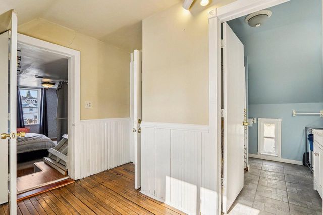 2557 Gordon PLACE, Milwaukee, WI 53212