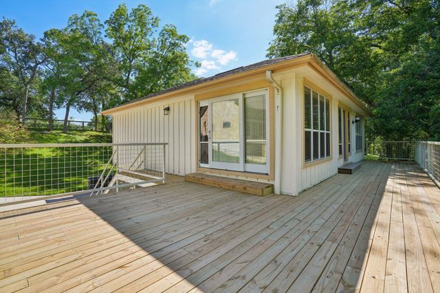 716 River Cliff DR, Canyon Lake, TX 78133