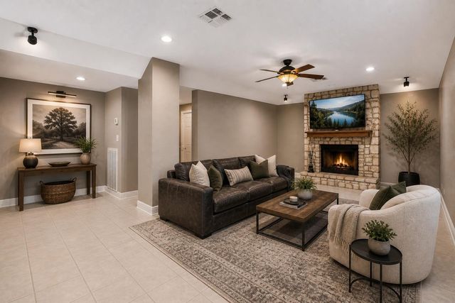 716 River Cliff DR, Canyon Lake, TX 78133