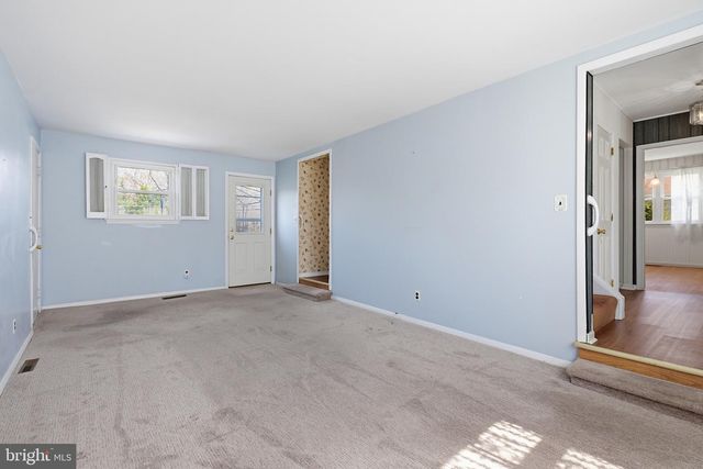 3317 ALTAMONT DR, Wilmington, DE 19810