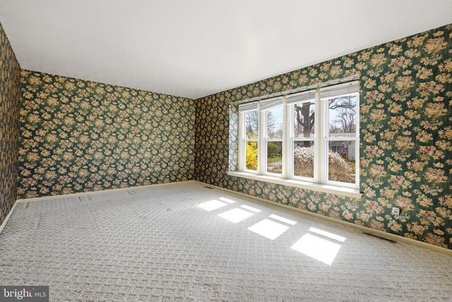 3317 ALTAMONT DR, Wilmington, DE 19810