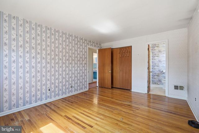 3317 ALTAMONT DR, Wilmington, DE 19810