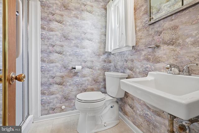 3317 ALTAMONT DR, Wilmington, DE 19810