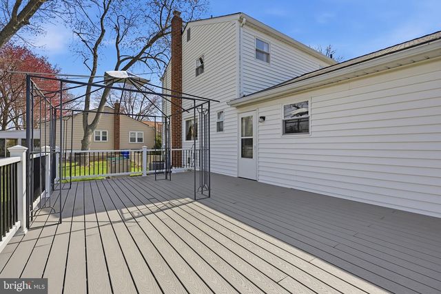 3317 ALTAMONT DR, Wilmington, DE 19810