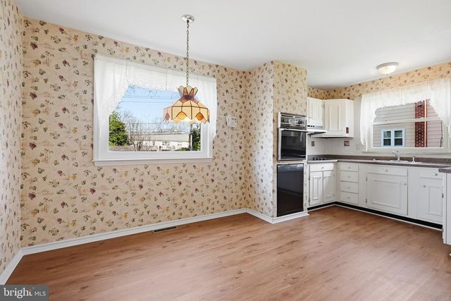 3317 ALTAMONT DR, Wilmington, DE 19810