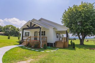 34 Bailey Rd, Decherd, TN 37324