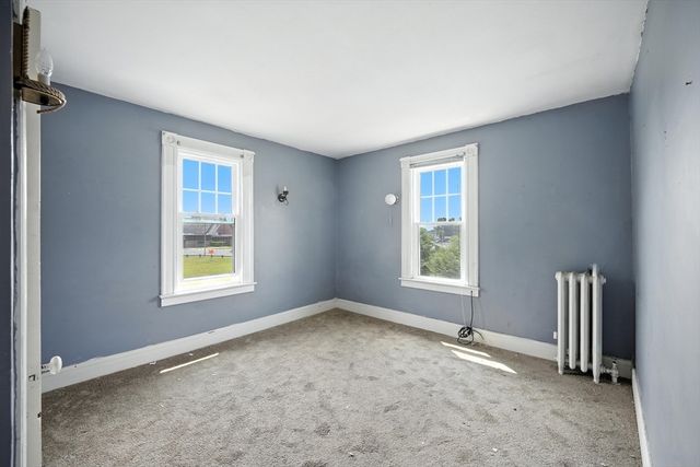 36 Maple Ter, West Springfield, MA 01089
