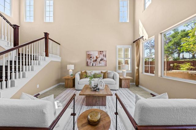 1022 Straightaway Court, Oceanside, CA 92057