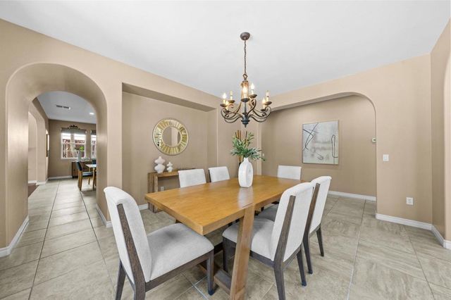 1022 Straightaway Court, Oceanside, CA 92057