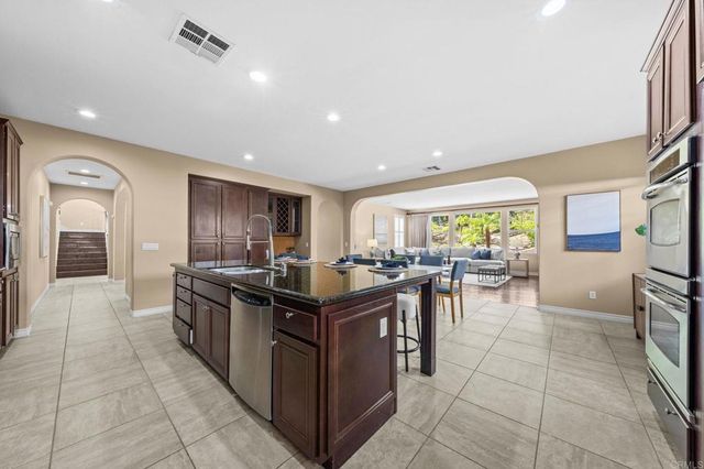 1022 Straightaway Court, Oceanside, CA 92057