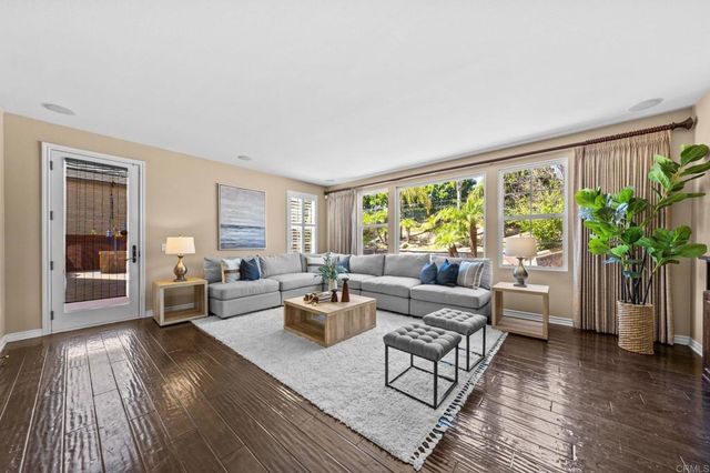 1022 Straightaway Court, Oceanside, CA 92057