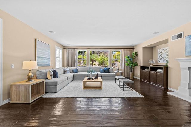 1022 Straightaway Court, Oceanside, CA 92057