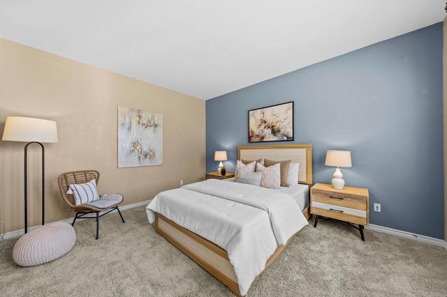 1022 Straightaway Court, Oceanside, CA 92057