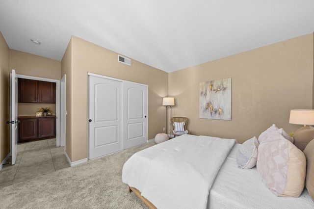 1022 Straightaway Court, Oceanside, CA 92057