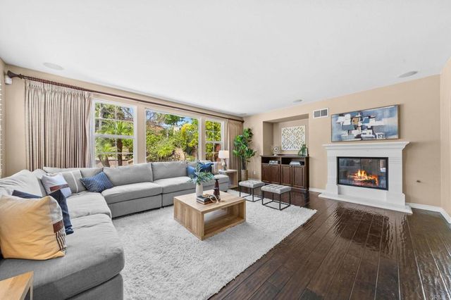 1022 Straightaway Court, Oceanside, CA 92057