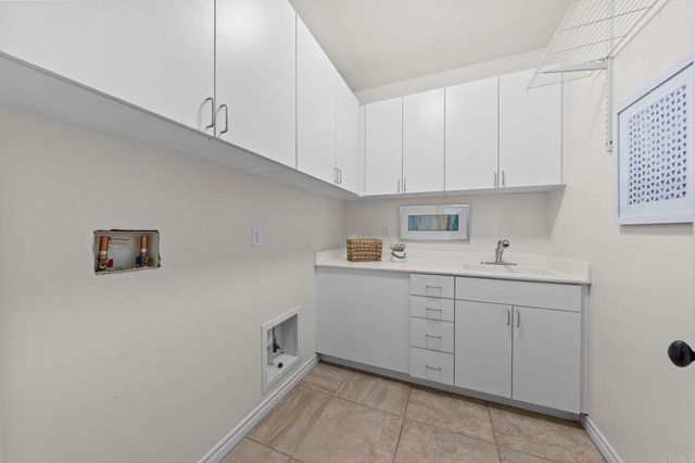 1022 Straightaway Court, Oceanside, CA 92057