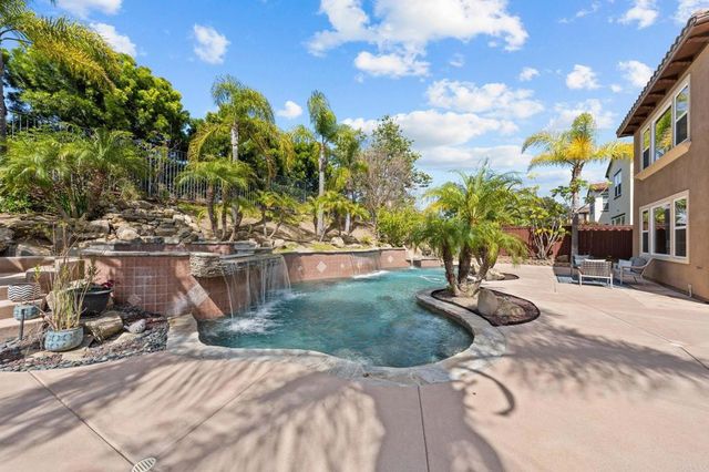 1022 Straightaway Court, Oceanside, CA 92057