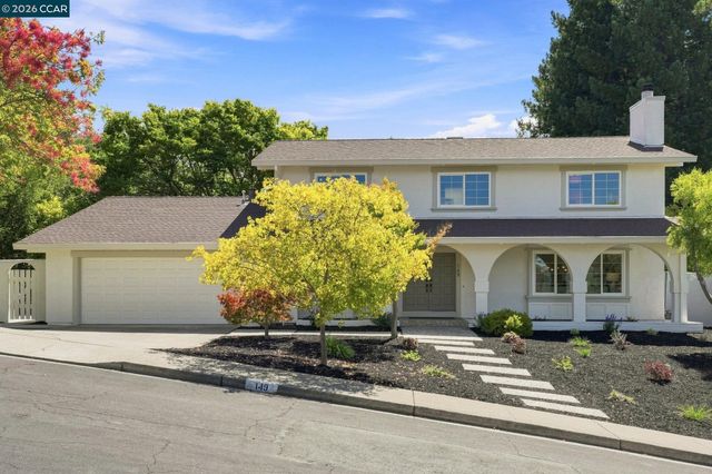 149 Sandringham Dr, Moraga, CA 94556