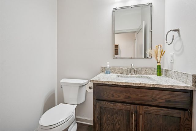 9967 NW 119th Court, Granger, IA 50109