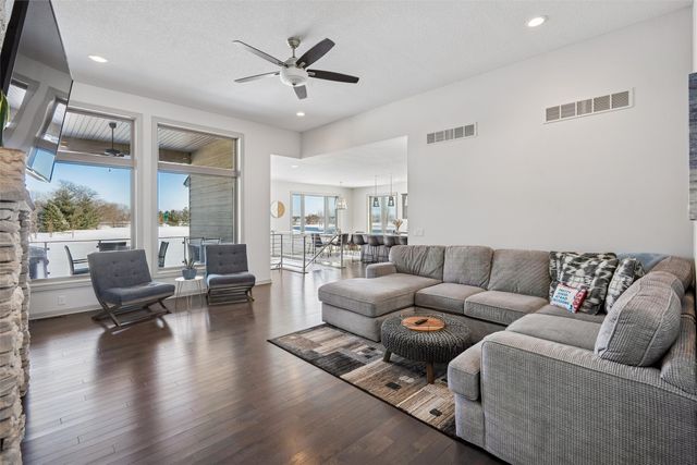 9967 NW 119th Court, Granger, IA 50109